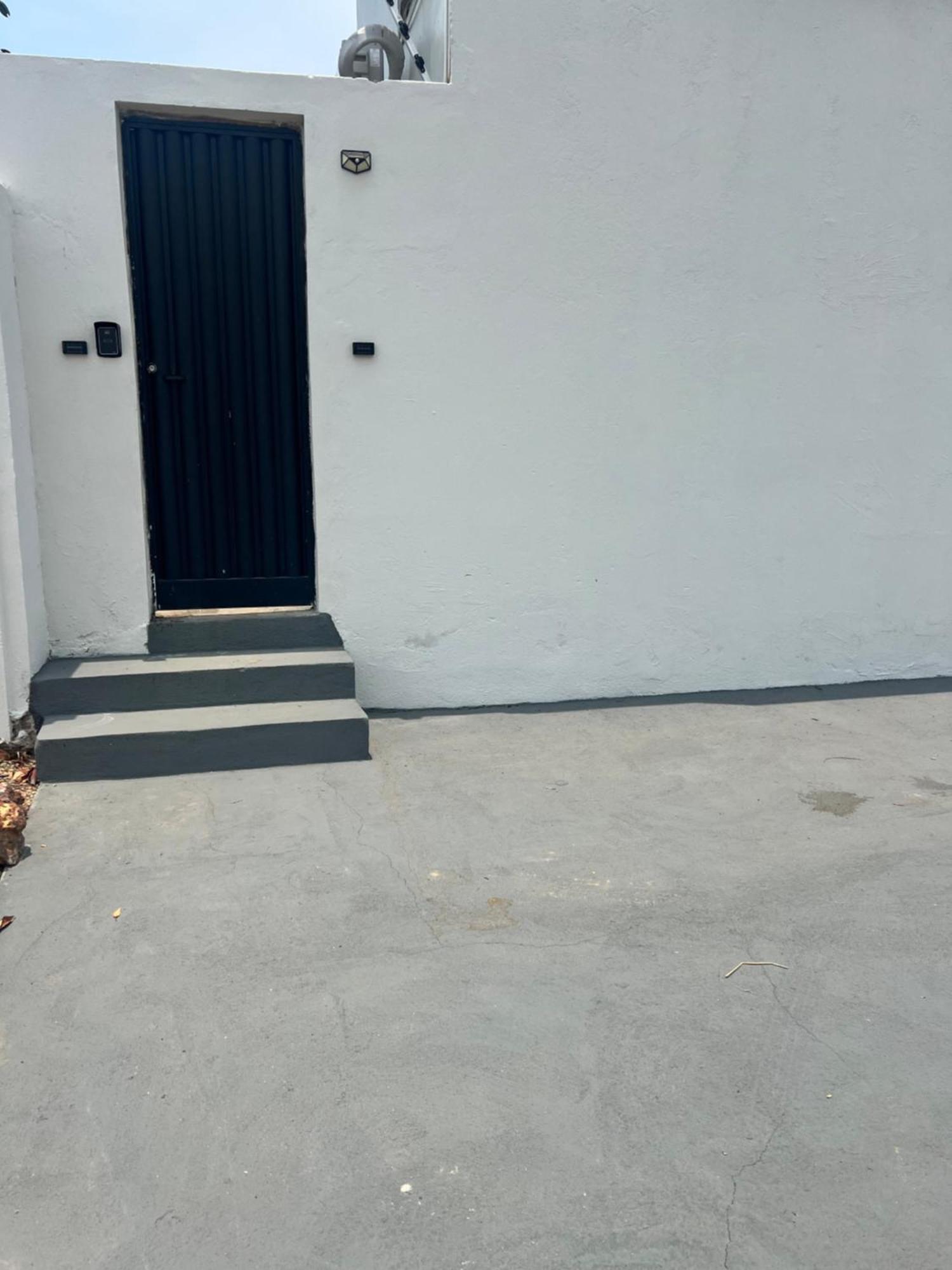 Apartment Kitnet Com Otima Localizacao